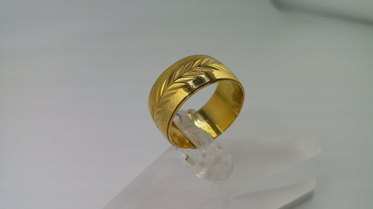 18k gold ring with leaf design | size 7.25