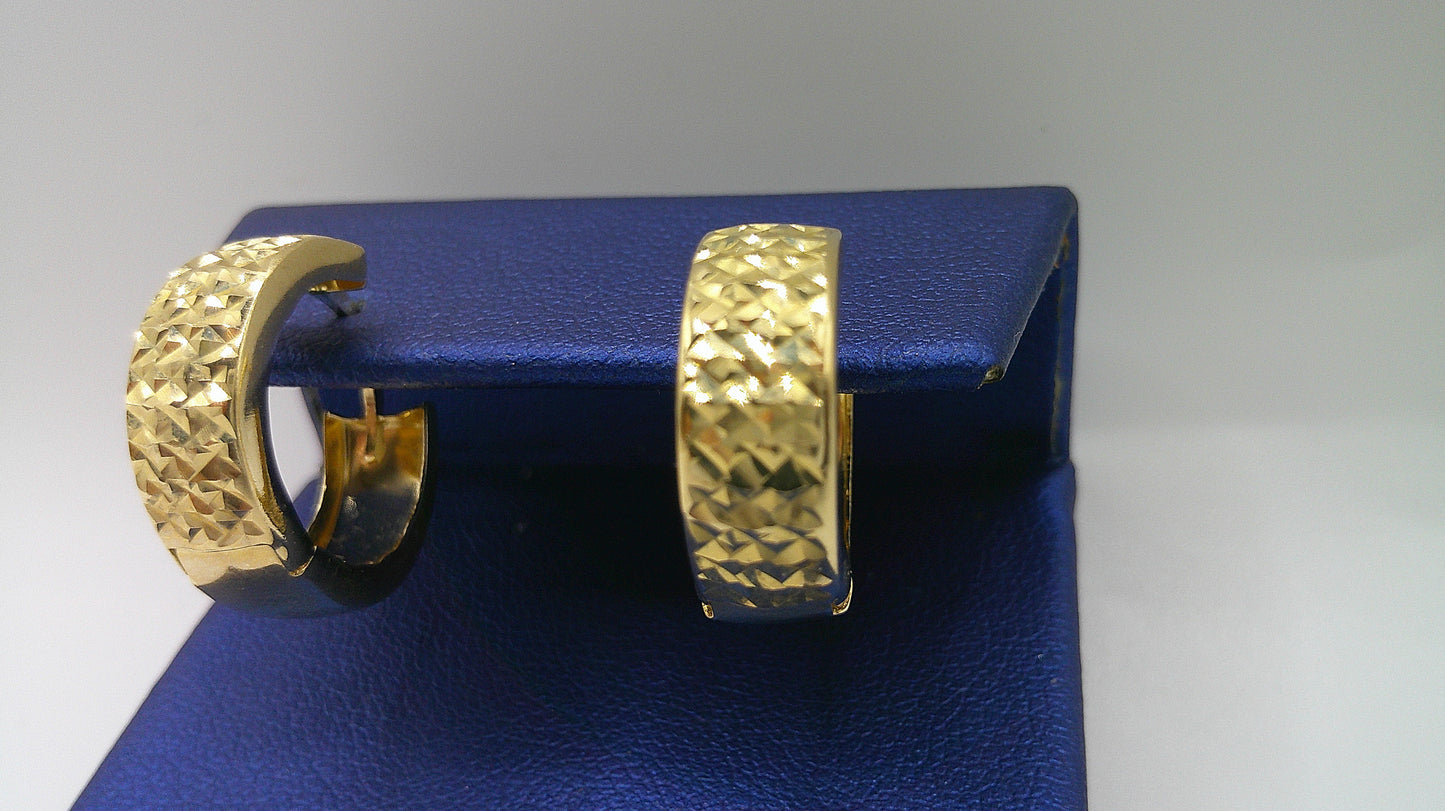 14k gold huggie earrings with hammered pattern