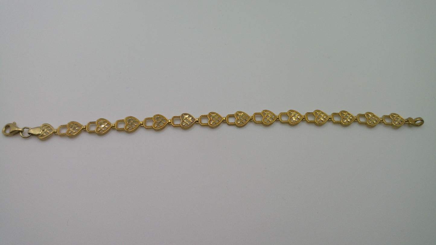 14k yellow gold heart bracelet | 6.5 inches