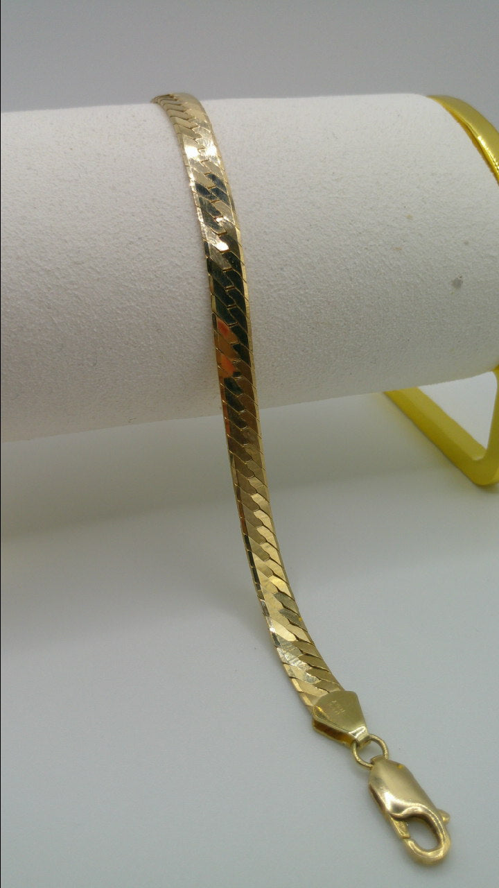 14k gold silky herringbone link bracelet | 5.5mm | 8 inches