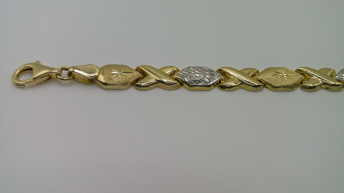 14k gold two-toned XO bracelet | star center design | yellow gold, white gold | 7 inches