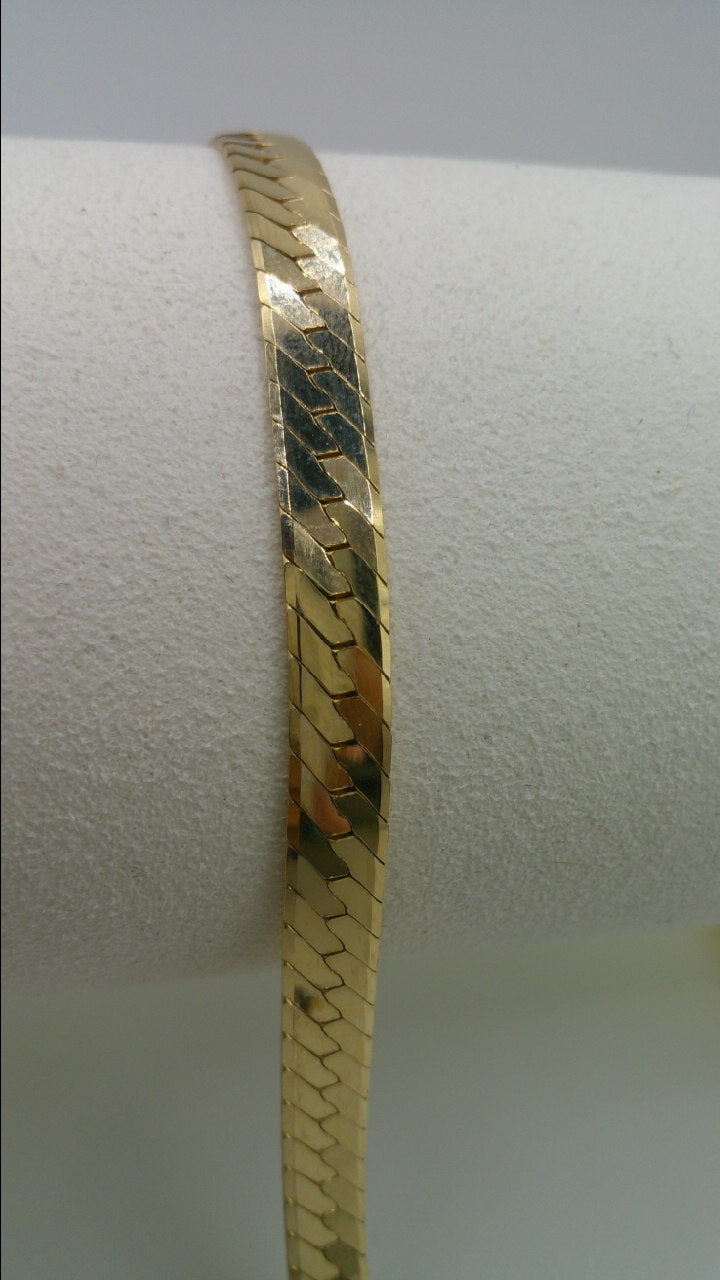 14k gold silky herringbone link bracelet | 5.5mm | 8 inches