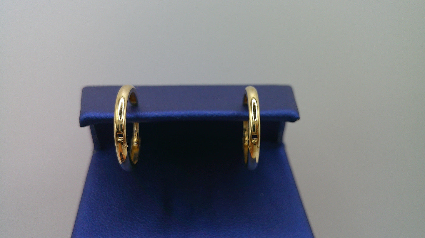 14k gold huggie earrings | thin, simple design