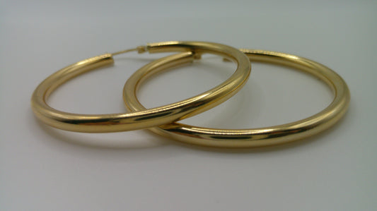 14k yellow gold | classic hoop | 1.5mm | 1.5 inch wide