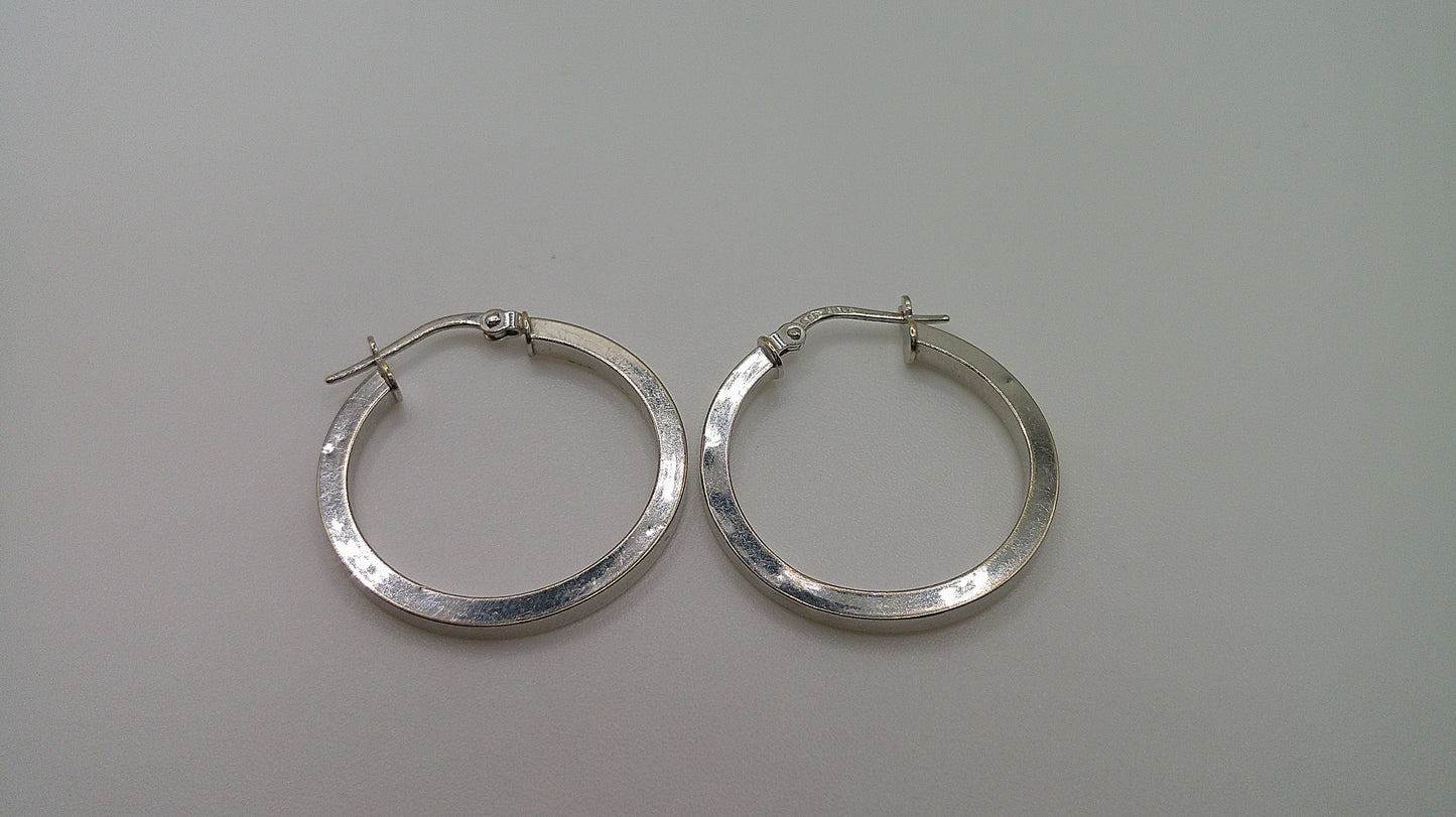 14k white gold | Square tube hoop earring | 1.5mm | 0.75 inch wide