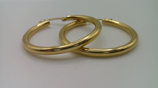 14k yellow gold | classic hoop | 1.5mm | 1.25 inch wide