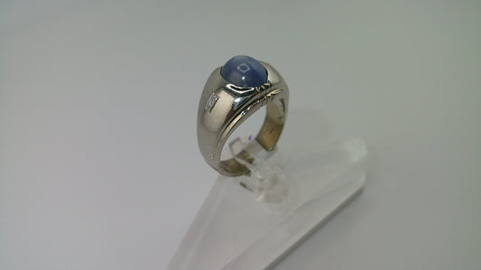 14k white gold ring | moonstone | size 9.5