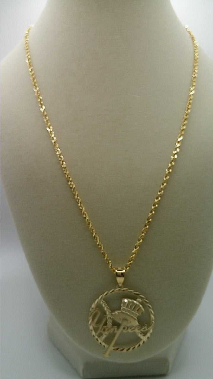 14k gold rope chain with Yankees pendant | diamond cut | 19 inches