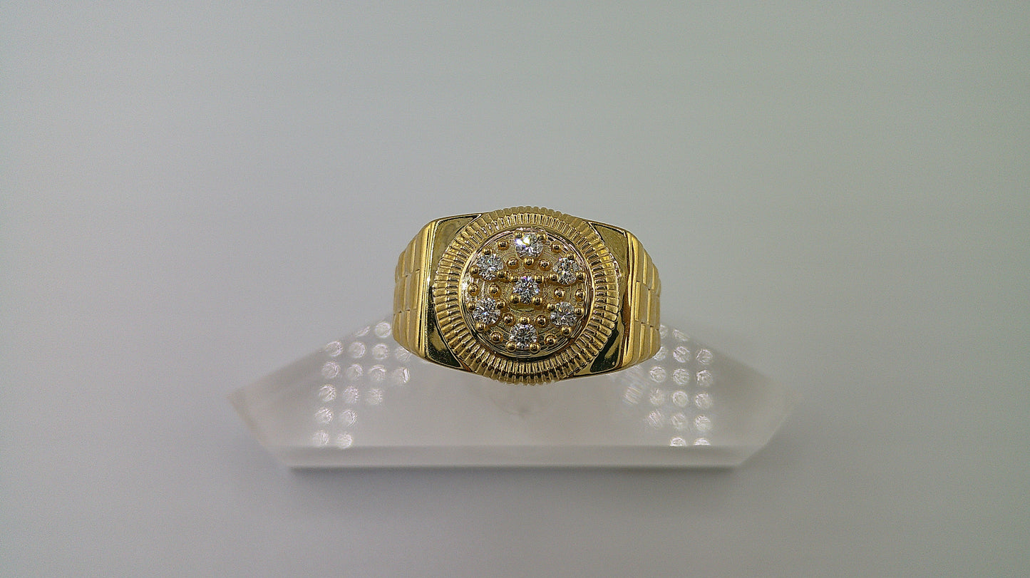 Rolex-style 14k gold ring with 7 small diamonds .24 ct | size 12