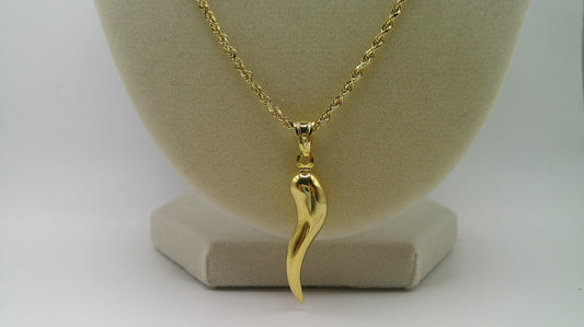 14k gold rope chain with Italian horn pendant | 22 inches