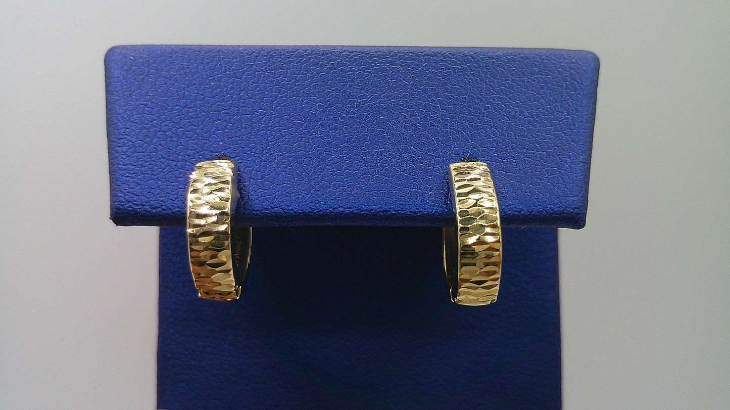 14k gold huggie earrings | hammered design