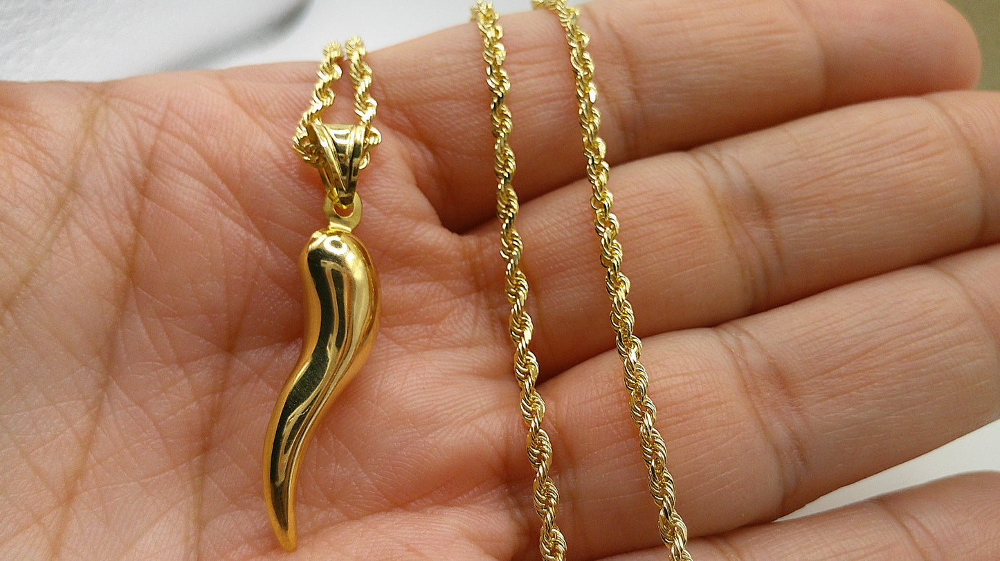 14k gold rope chain with Italian horn pendant | 22 inches