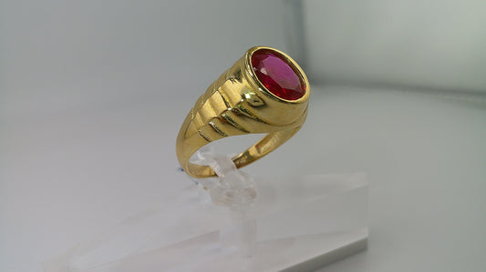 14k gold ring | ruby oval stone center | size 10.5