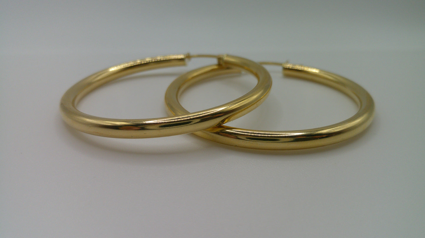 14k yellow gold classic hoop | 2mm | 1.5 inch wide