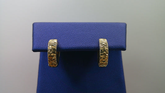 14k gold huggie earrings | hammered design