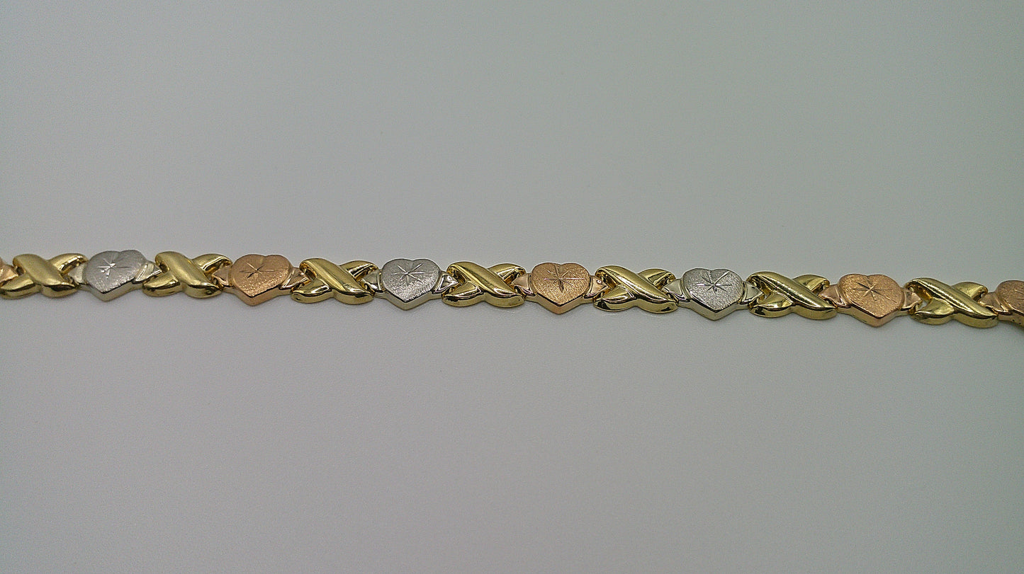 14k gold tri-color XO heart bracelet | rose gold, yellow gold, white gold | 6.5 inches