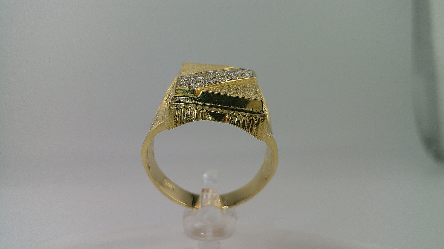 14k gold ring with zirconia | size 10.5