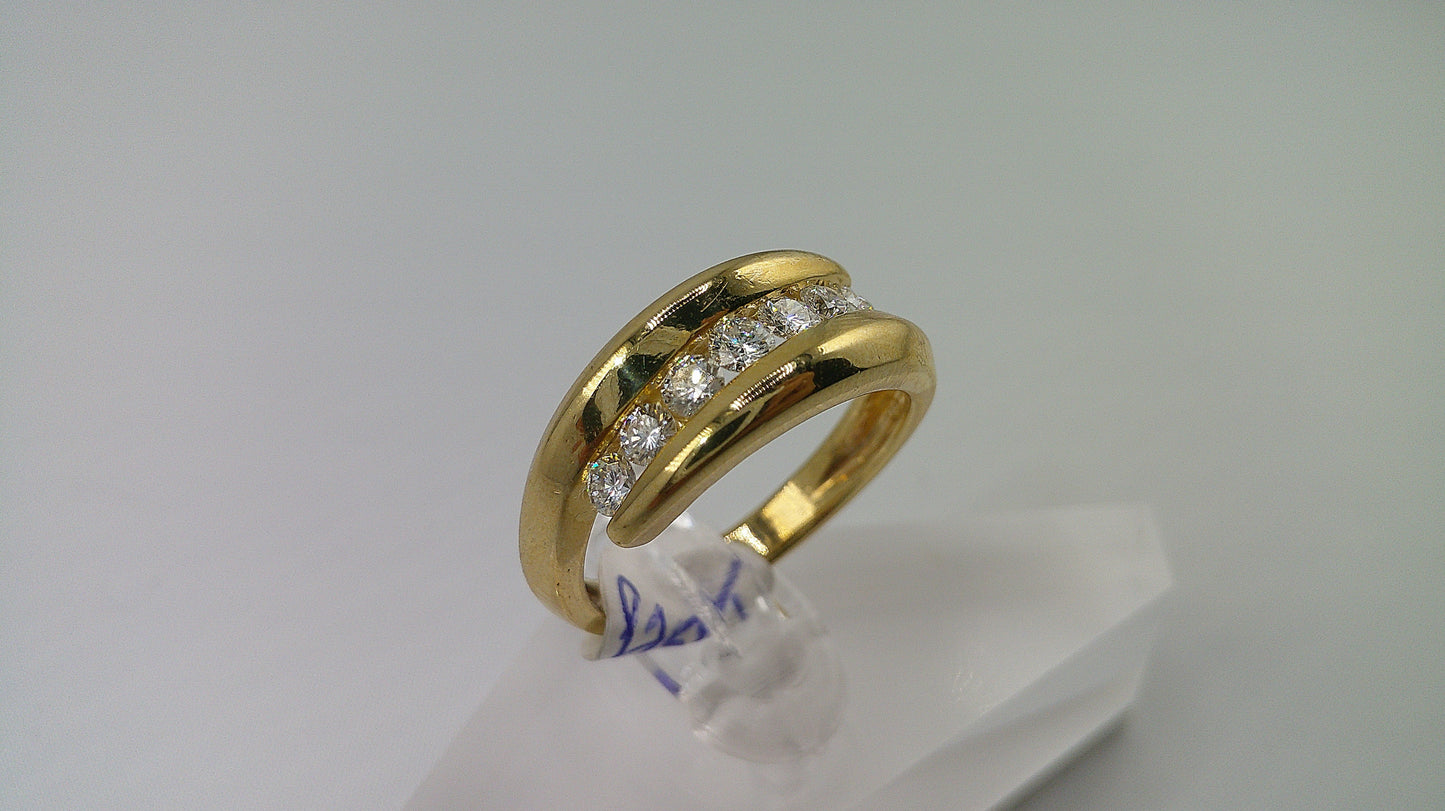 14k gold ring with 0.5 carat in diamonds | size 7.5