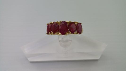 14k gold ring with five rubies | size 10