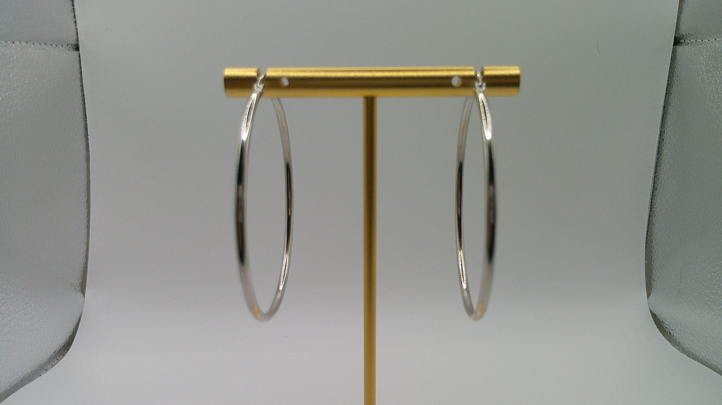 14k white gold | Lightweight classic hoop earring | 1.5mm | 1.75 inches wide