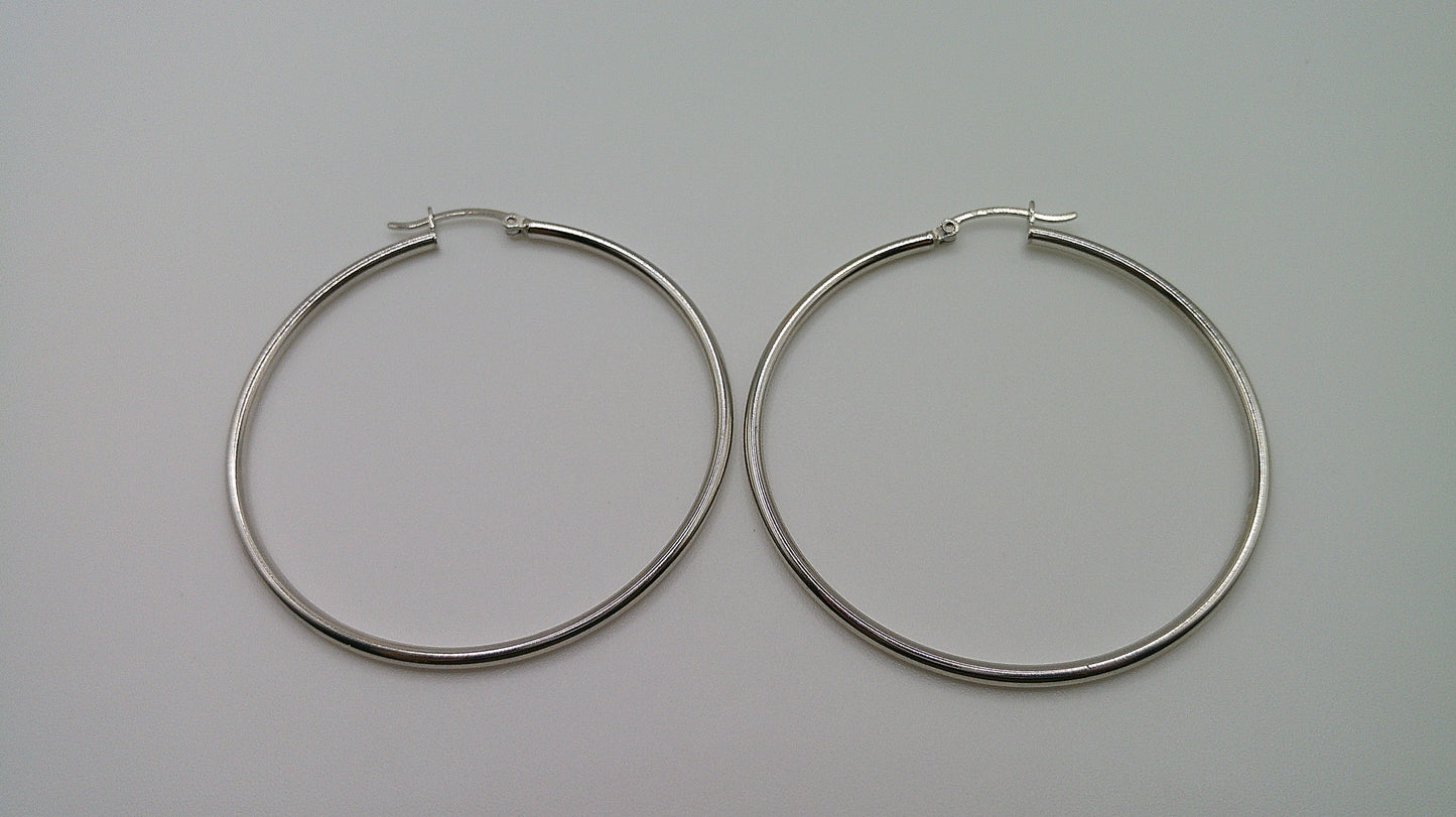 14k white gold | Lightweight classic hoop earring | 1.5mm | 1.75 inches wide