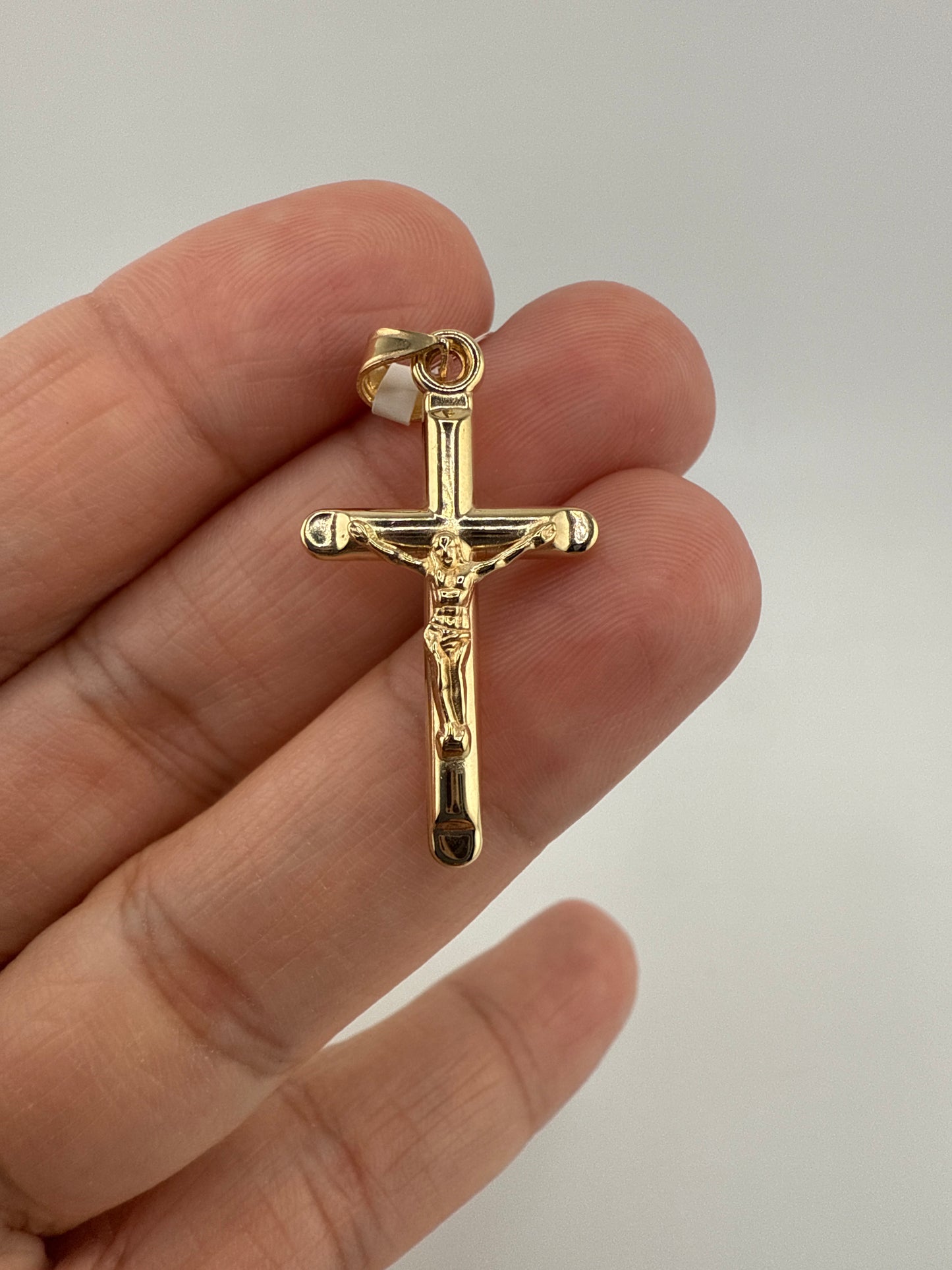 14k Gold Hollow Crucifix Pendant