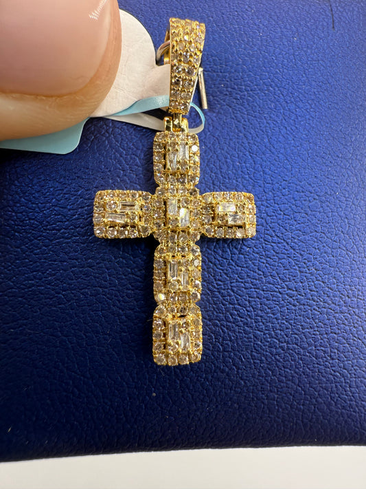 14k gold diamond cross pendant | 0.65 ct