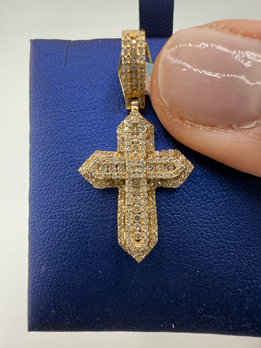14k yellow gold diamond pendant | 0.75ct