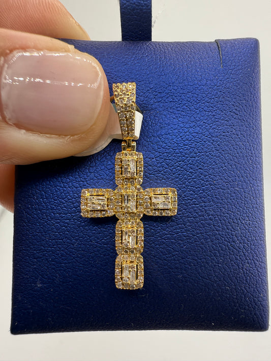 14k yellow gold diamond pendant | 0.58ct