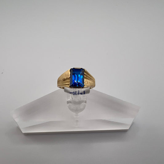 14k gold | blue sapphire stone | size 3.75