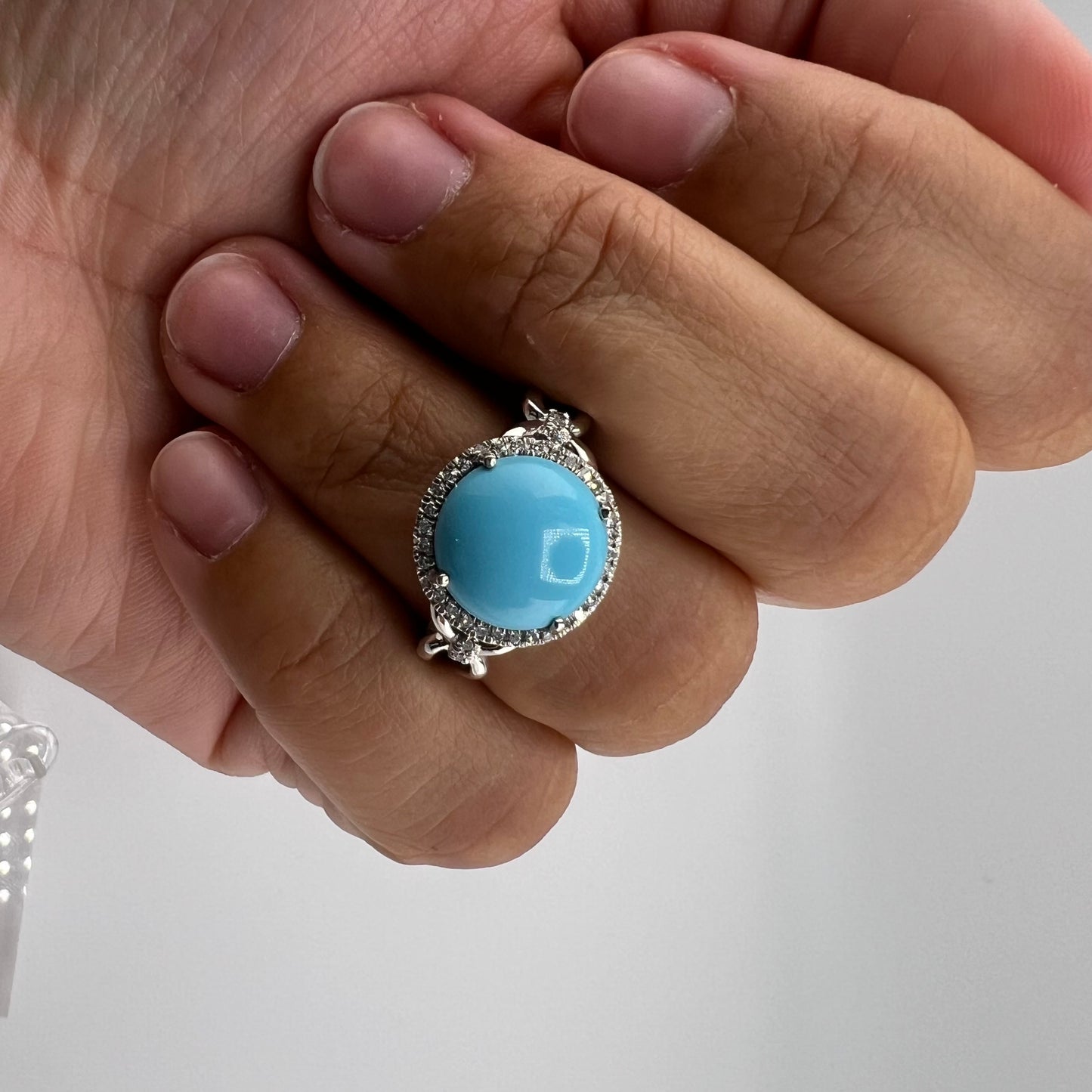 14k white gold | turquoise | small diamonds | size 7.5