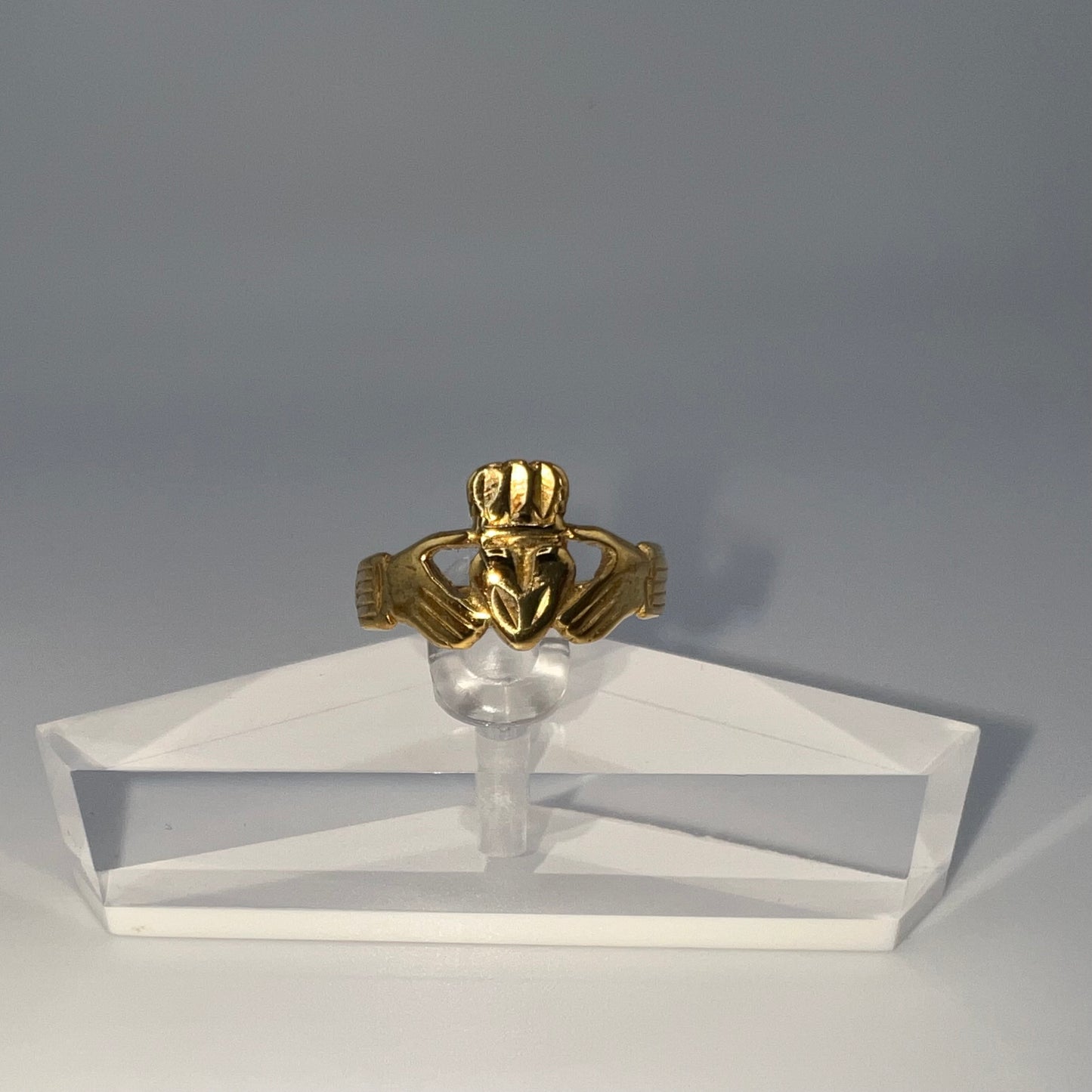 14k gold | Claddagh ring | size 7