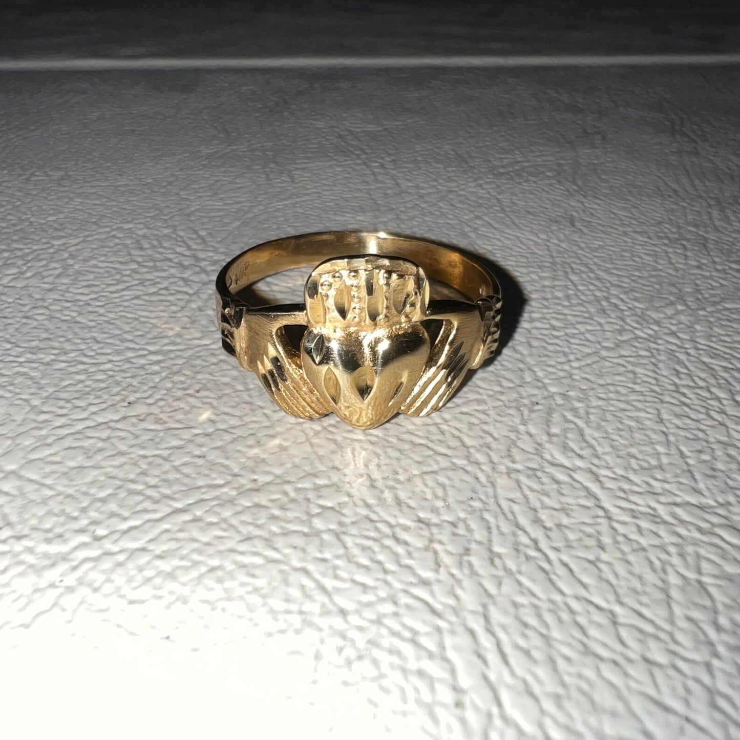 14k gold | Claddagh ring | size 12.25