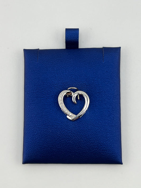 14k white gold heart pendant | 0.06 ct diamond