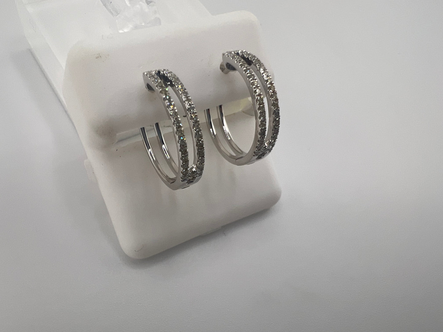 14k diamond huggie earrings | 0.37 ct diamonds