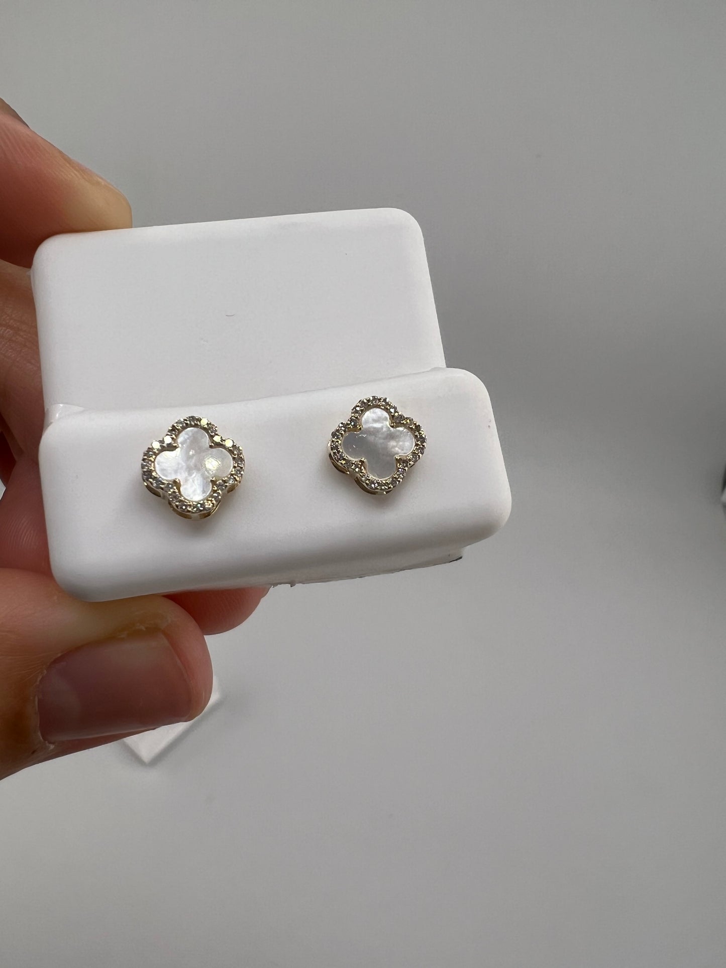 14k gold diamond and pearl four leaf clover earrings | 0.18 ct diamonds