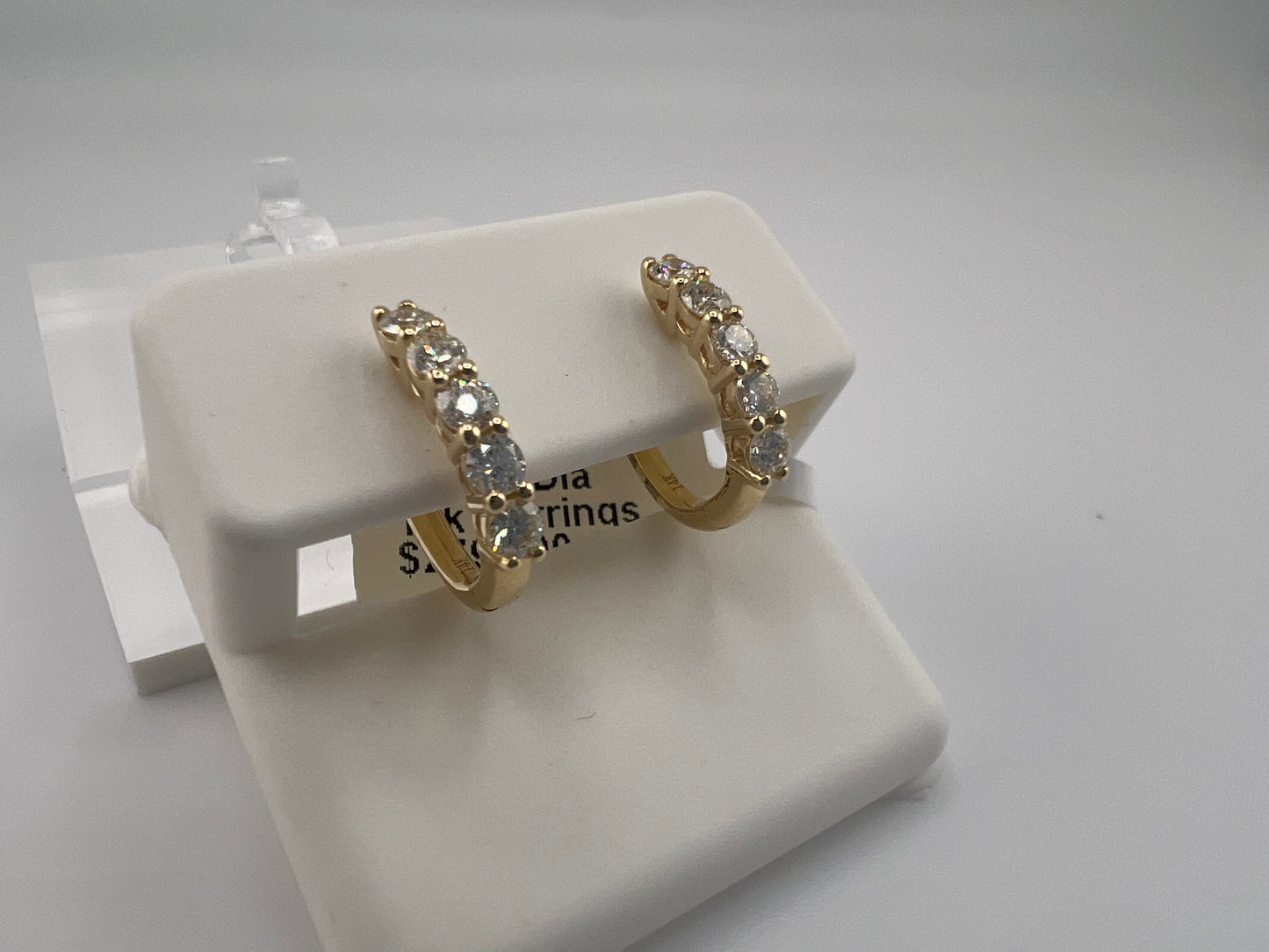 14k diamond huggie earrings | 0.85 ct diamonds