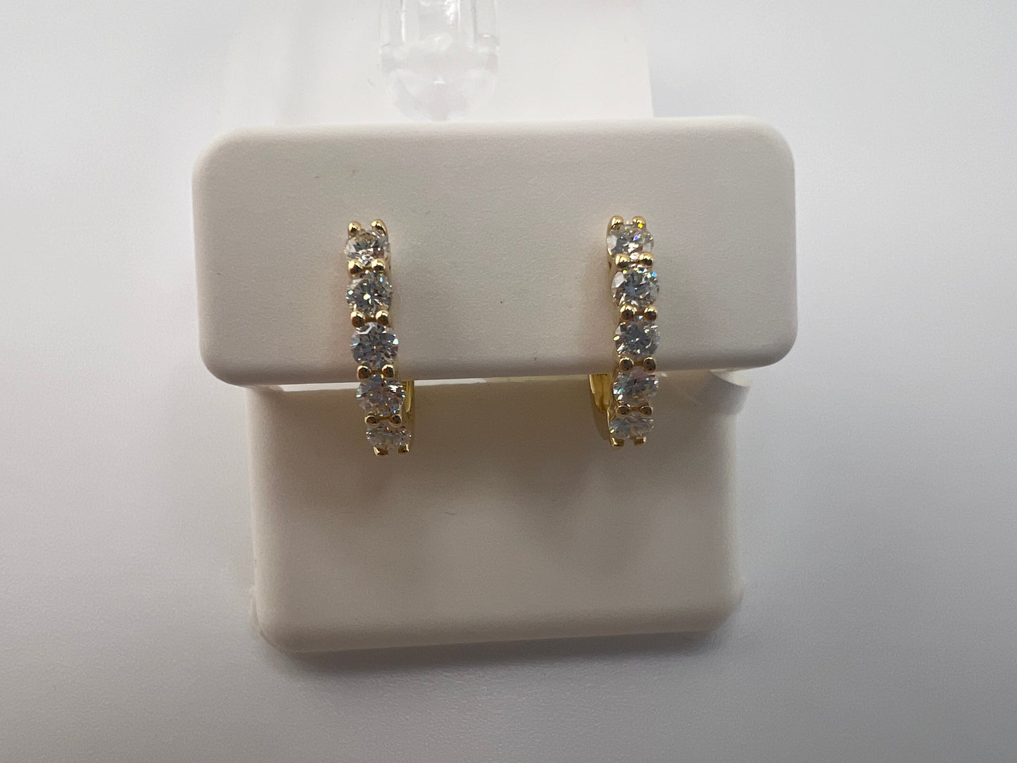 14k diamond huggie earrings | 0.85 ct diamonds