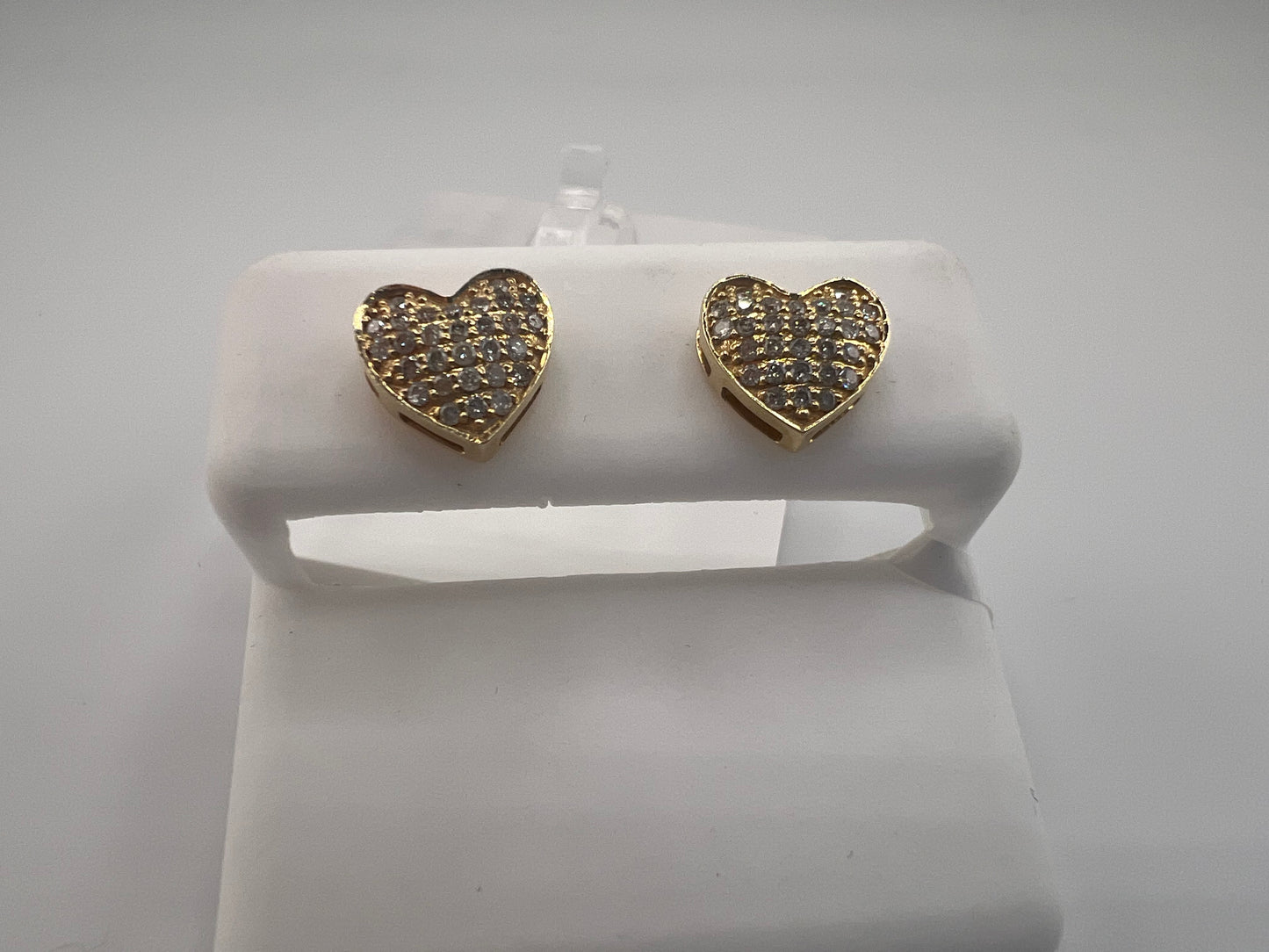 14k gold heart diamond earrings | screwback | 0.37 ct diamond