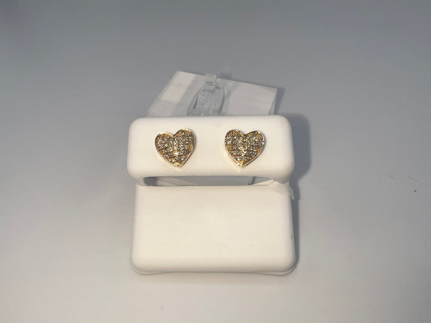 14k gold heart diamond earrings | screwback | 0.37 ct diamond